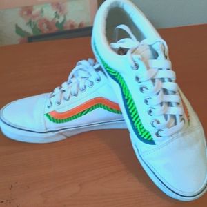 Women's sz8 Vans sneakers